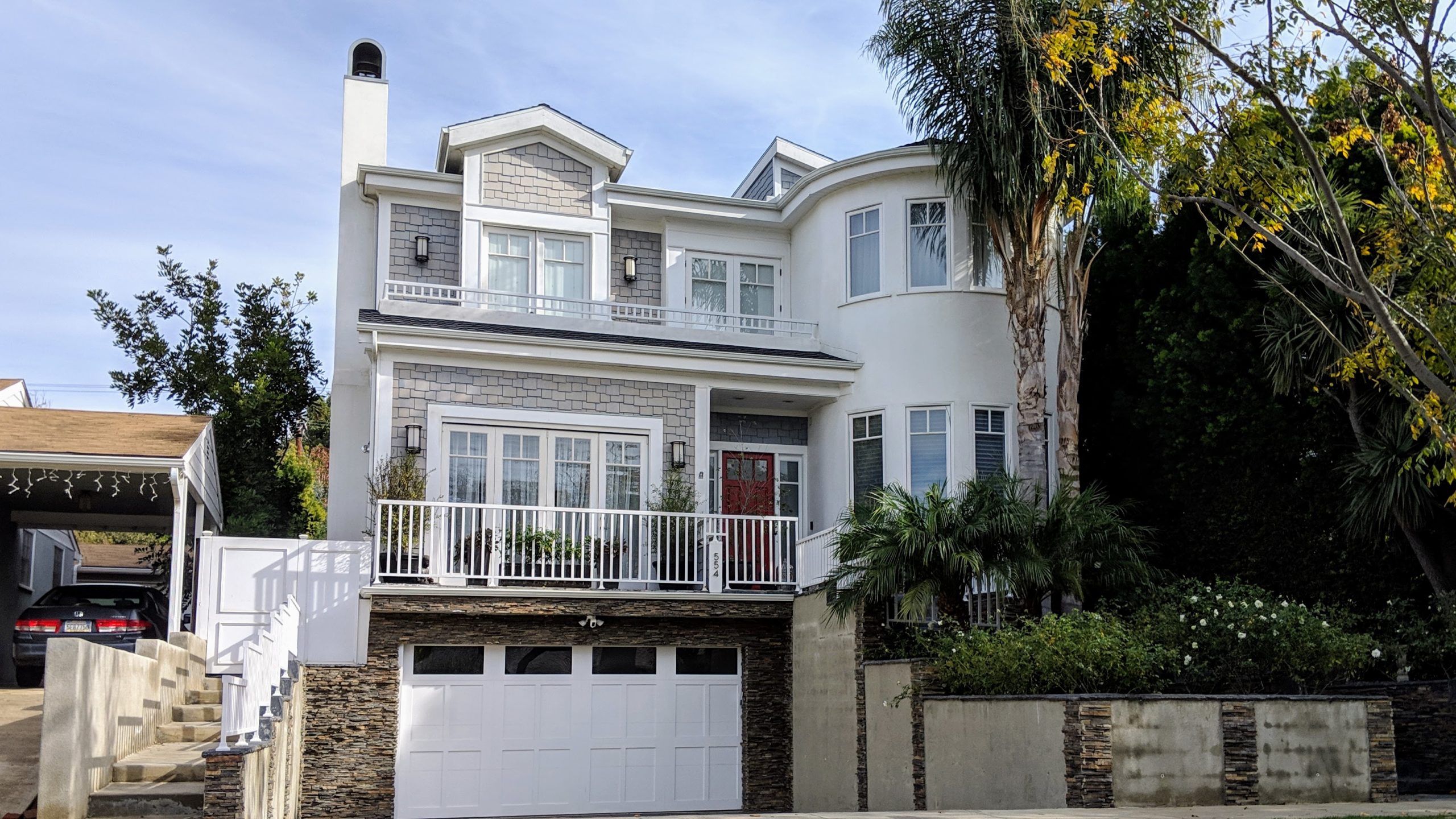 554 Almar, Pacific Palisades — Clark Remington–designed / 2010